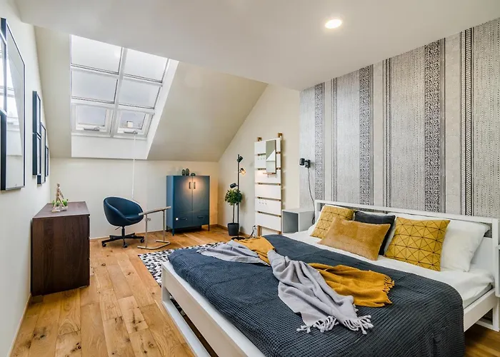 Prague Days - Premium Loft W Terrace - View - Netflix - Ac